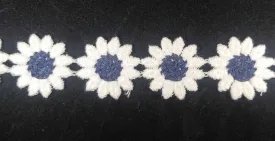 1" Venice Lace Daisy Trim Col. White / Navy - Put up: 10 Continuous Yards