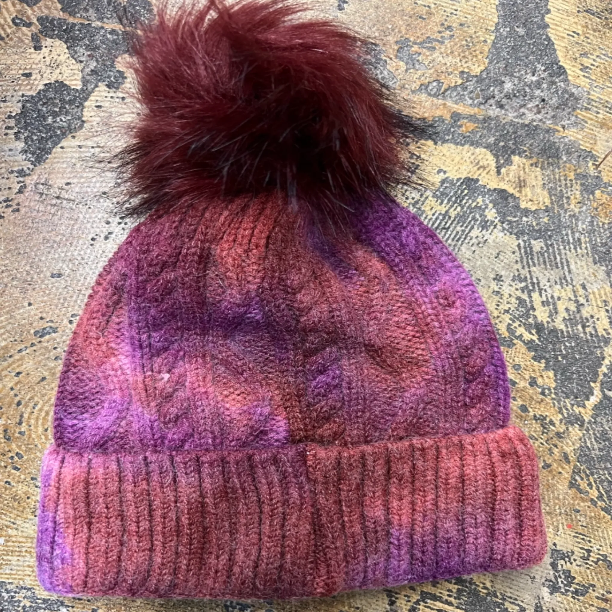 Beanie & Scarves Tie Dye