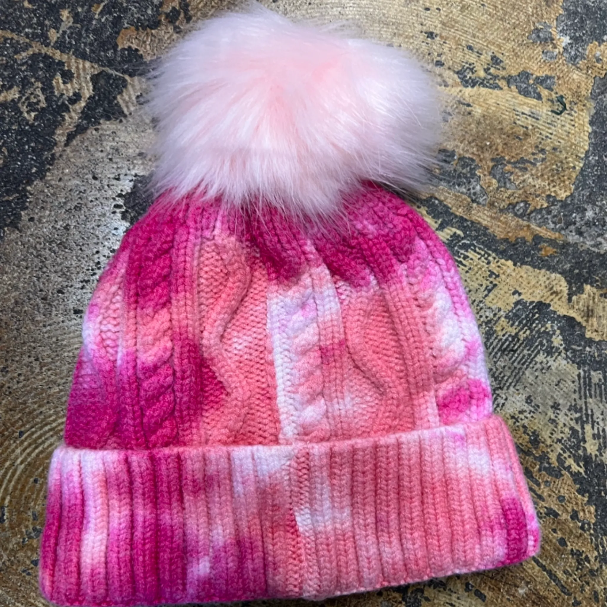 Beanie & Scarves Tie Dye
