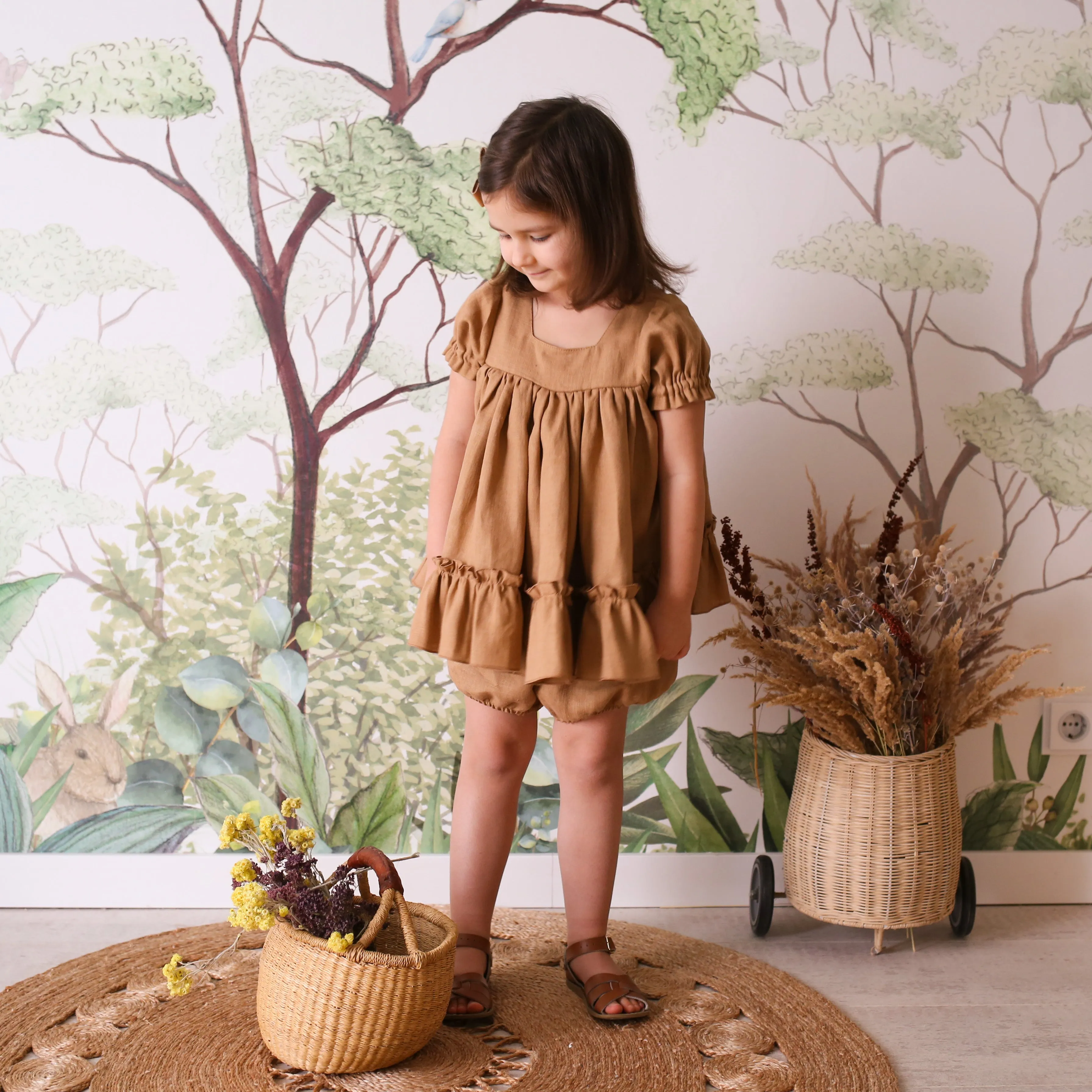 Cocoa Brown Linen Short Sleeve Square Neck Ruffled Hem Top