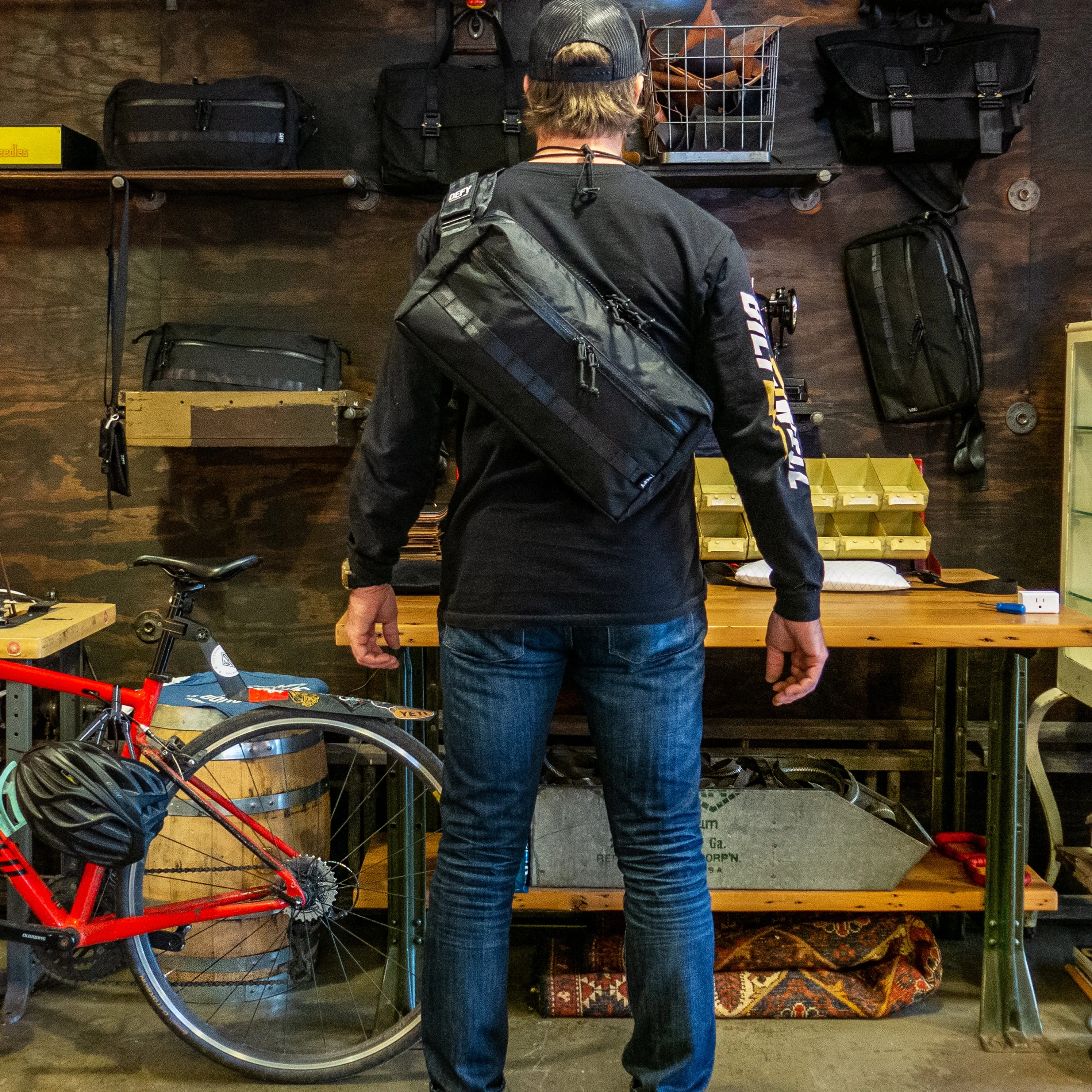 Insidious Sling / X-Pac™ / Black | Low Stock