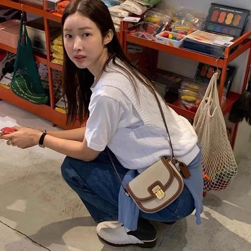 Small New Crossbody Bags Women Luxury Designer Shoulder Bag Casual Versatile Flap Mini Handbag Vintage Wallet Purse Ladies Ins